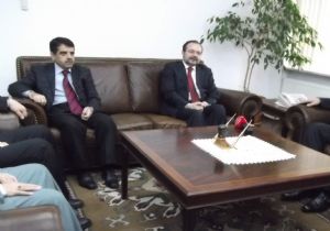 Bir tepki de Görmez'den